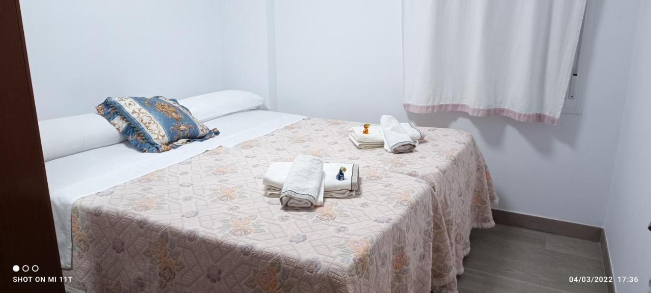 Confortable Y Luminoso Piso 5 Camas มาลากา ภายนอก รูปภาพ